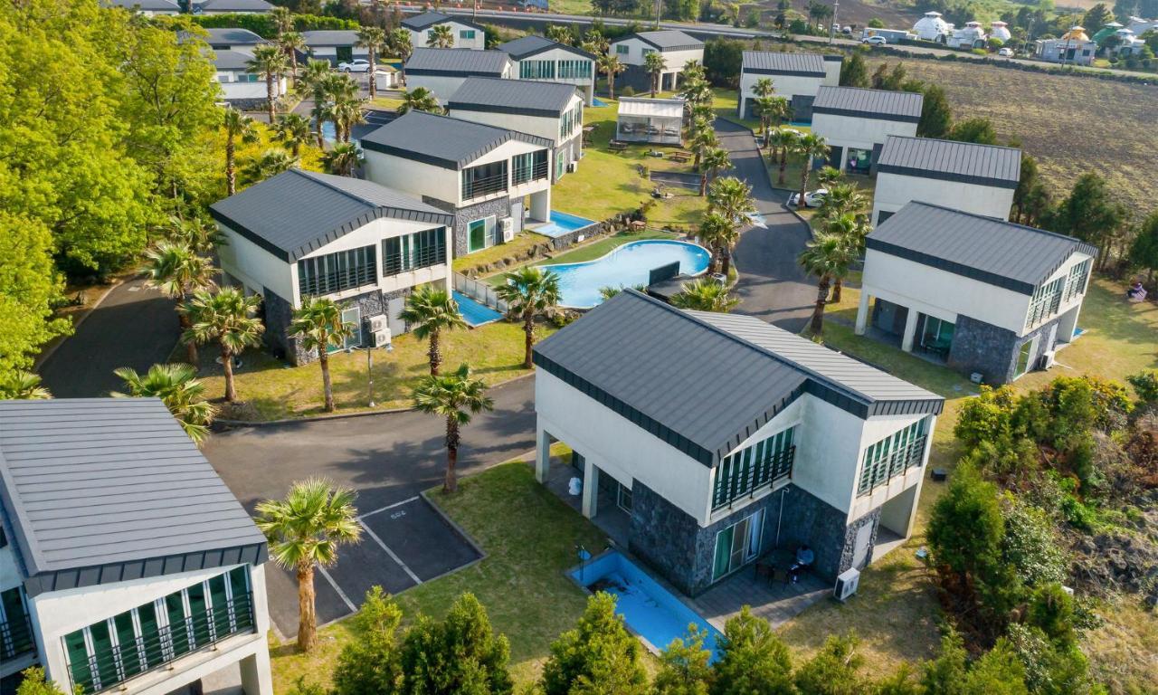 ג'גו Pool And Villa Sorang מראה חיצוני תמונה